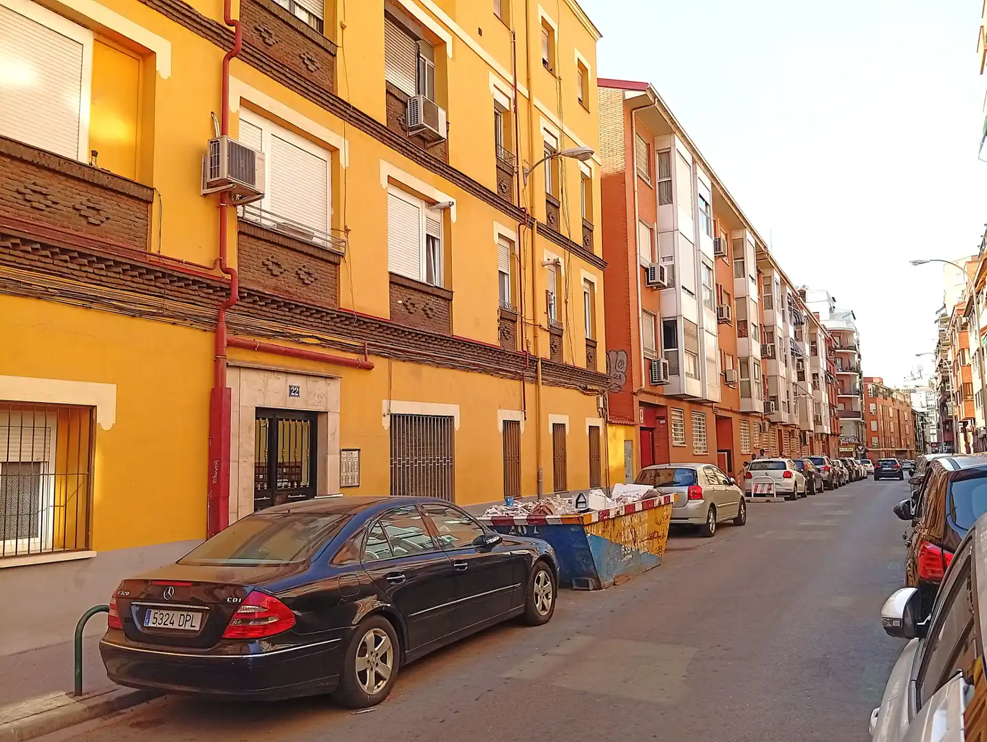 Exterior view of Flat for sale in Madrid  with Air Conditioner, Heating and Oven