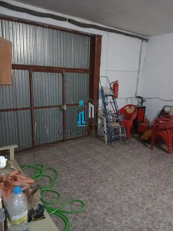 Casa o xalet en venda en León Capital  amb Calefacció i Jardí privat