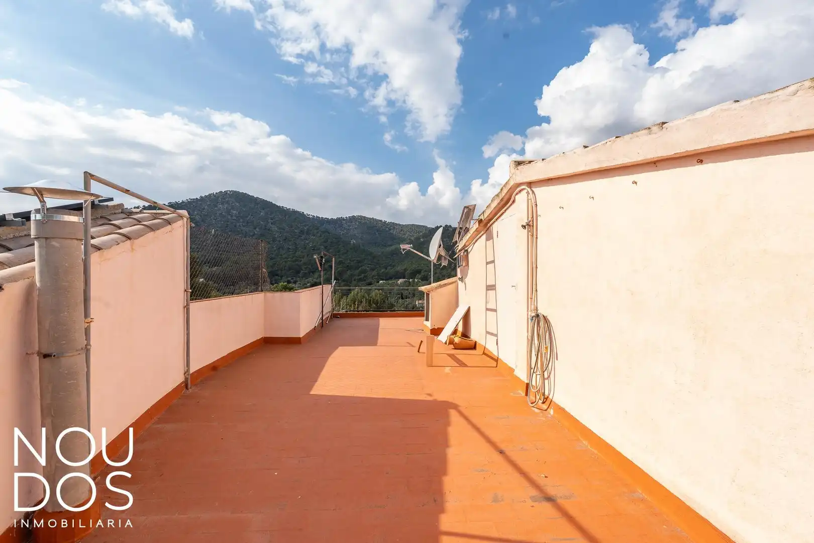 Casa rústica amb terrassa en venda a Alaró, imagen 32