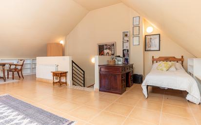 Bedroom of Single-family semi-detached for sale in Algete  with Heating, Private garden and Parquet flooring