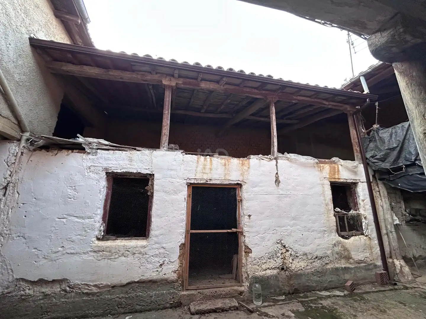 Country house zum Verkauf in Villaturiel