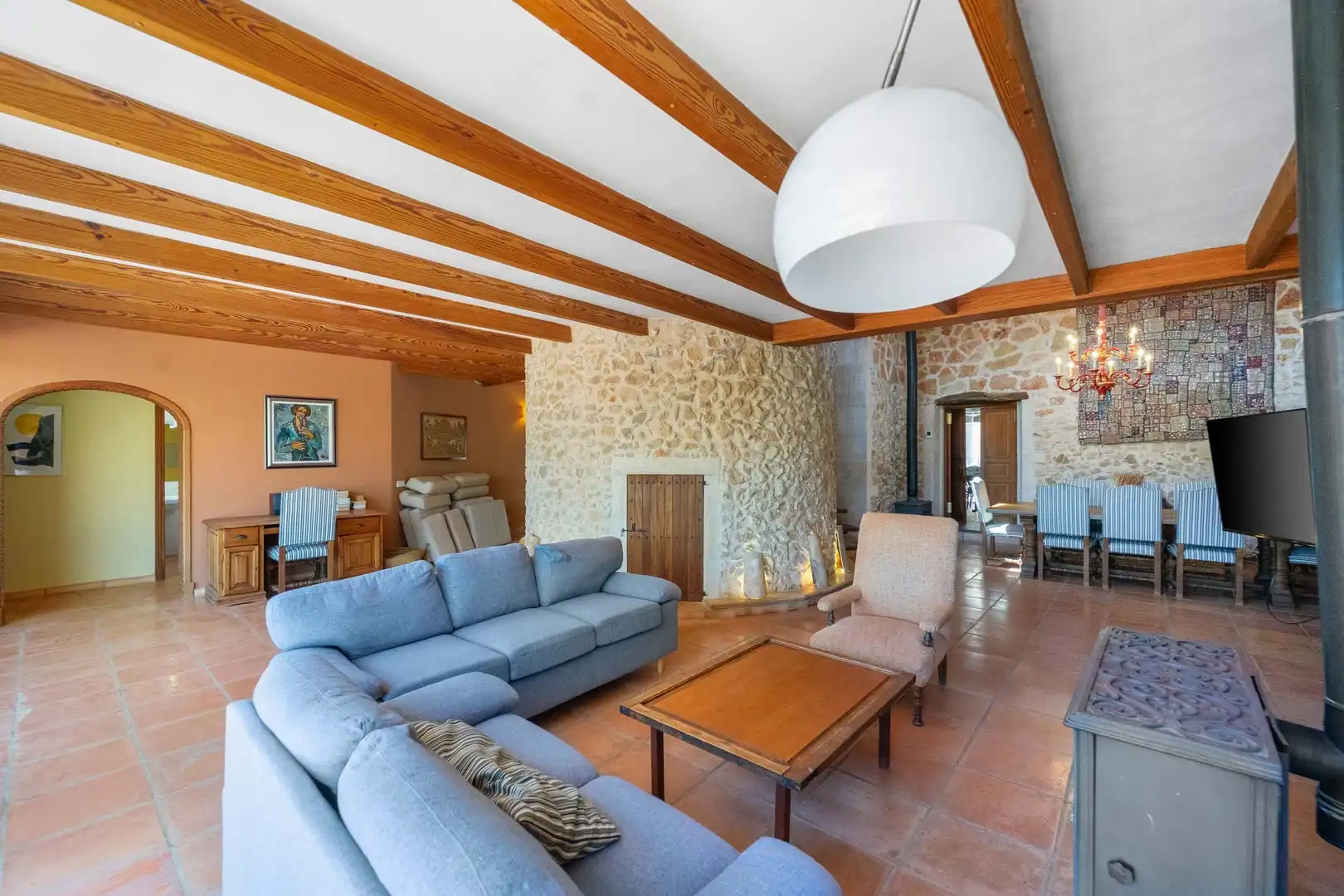 Sala d'estar de Finca rústica en venda en Felanitx amb Traster, Piscina i Moblat