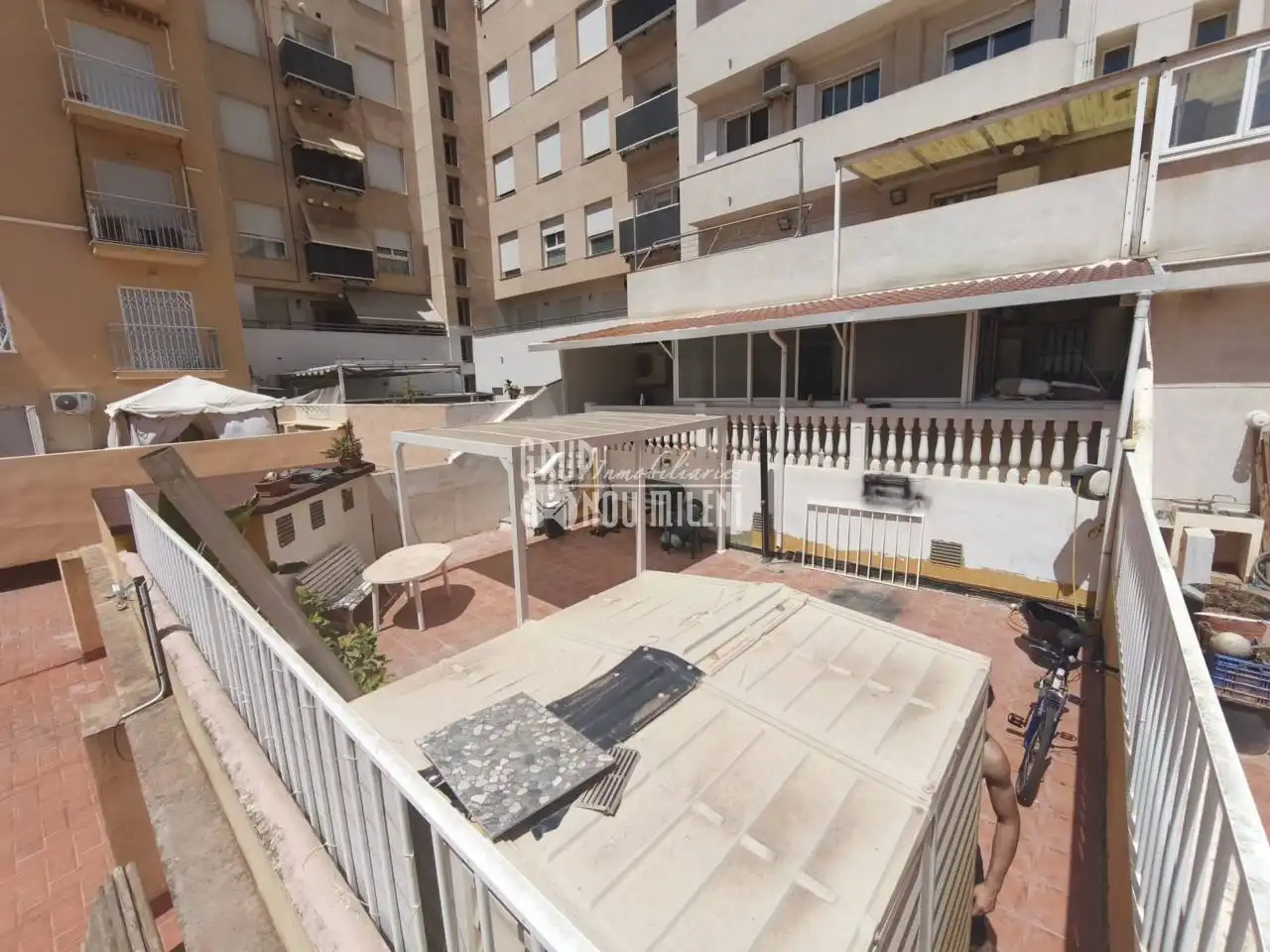 Terraza de Piso en venta en Catarroja con Aire acondicionado, Terraza y Trastero
