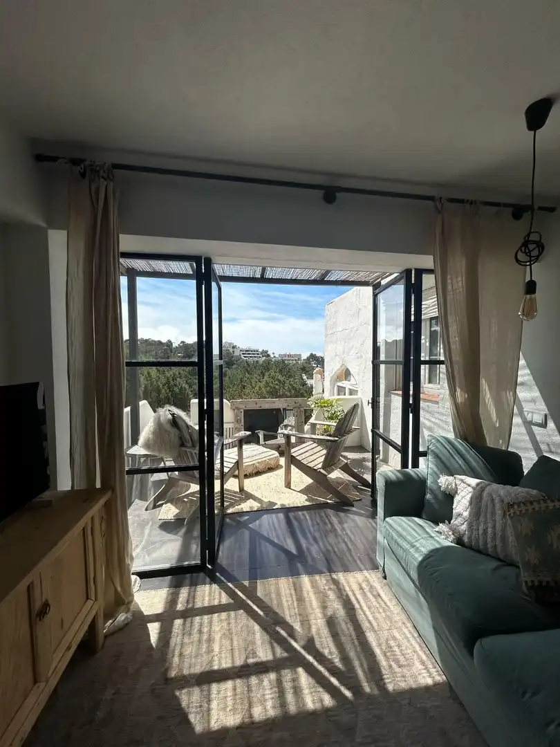 Apartament en venda a Cala Vedella-Cala Tarida
