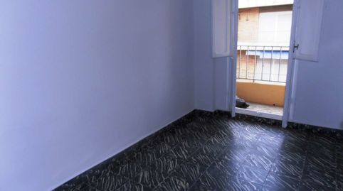 Foto 2 de Piso en venta en C/ Alcañiz, Torrefiel, Valencia Capital