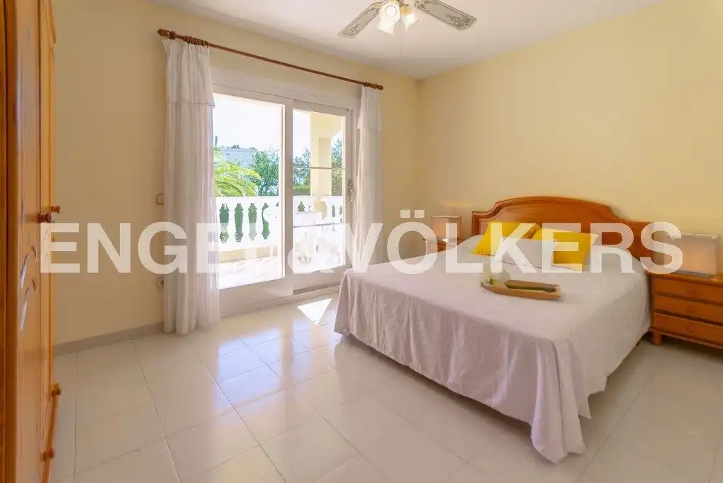 Chalet con piscina en venta en Carrer Margalló 42, imagen 10