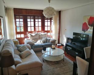 Living room of Flat for sale in Vigo   with Heating, Parquet flooring and Storage room