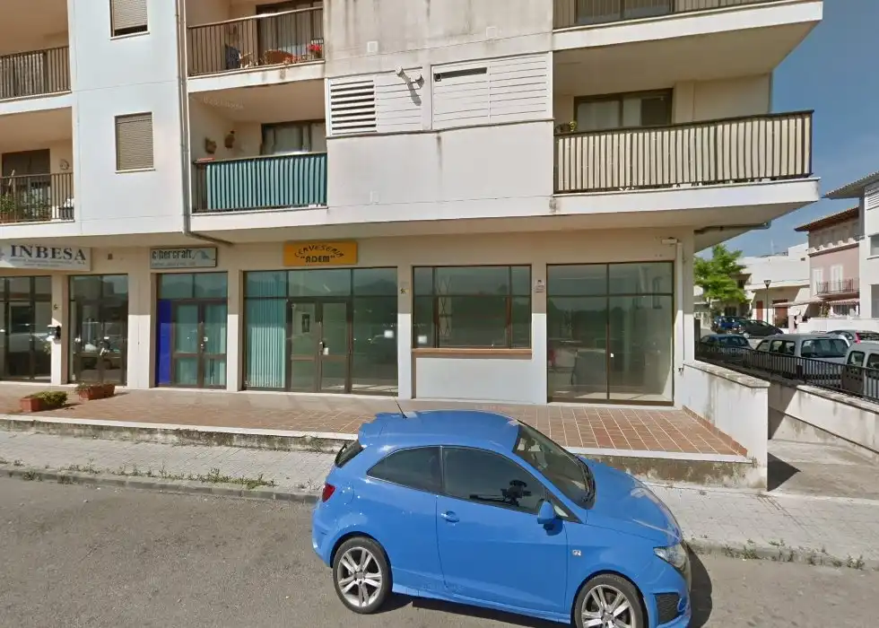 Commercial properties for sale in Alcúdia  with Air Conditioner