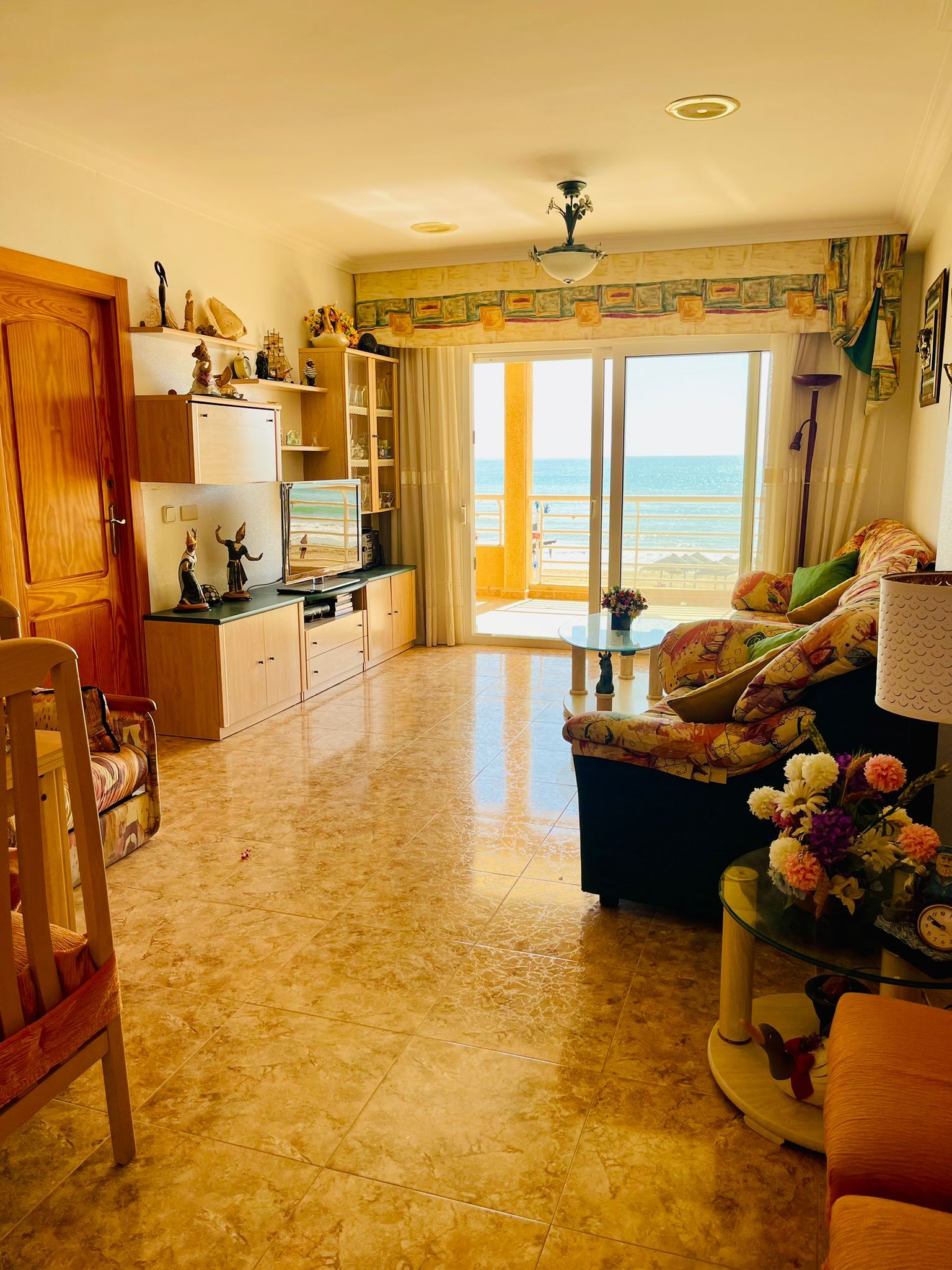 Living room of Flat for sale in Torrevieja  with Terrace, Furnished and Washing machine