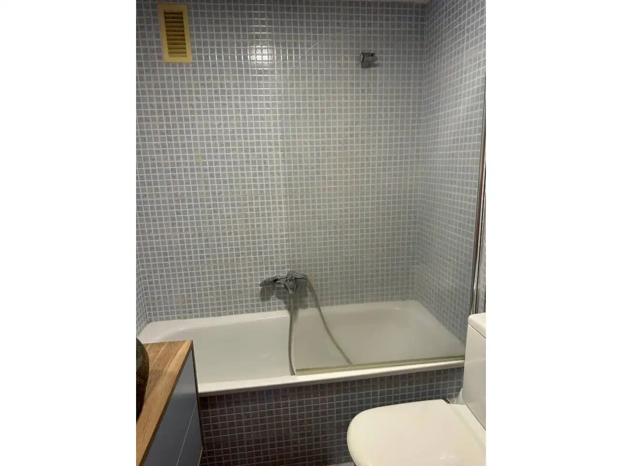 Bany de Dúplex de lloguer en Valencia amb Calefacció, Terrassa i Moblat
