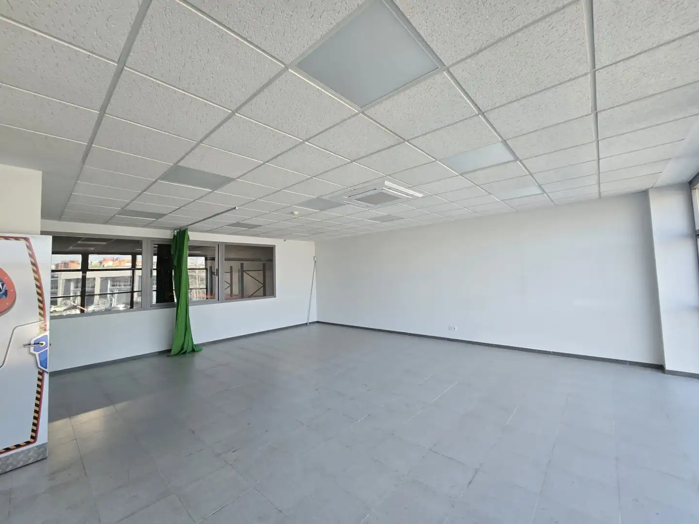 Nave industrial de alquiler en Móstoles con Calefacción