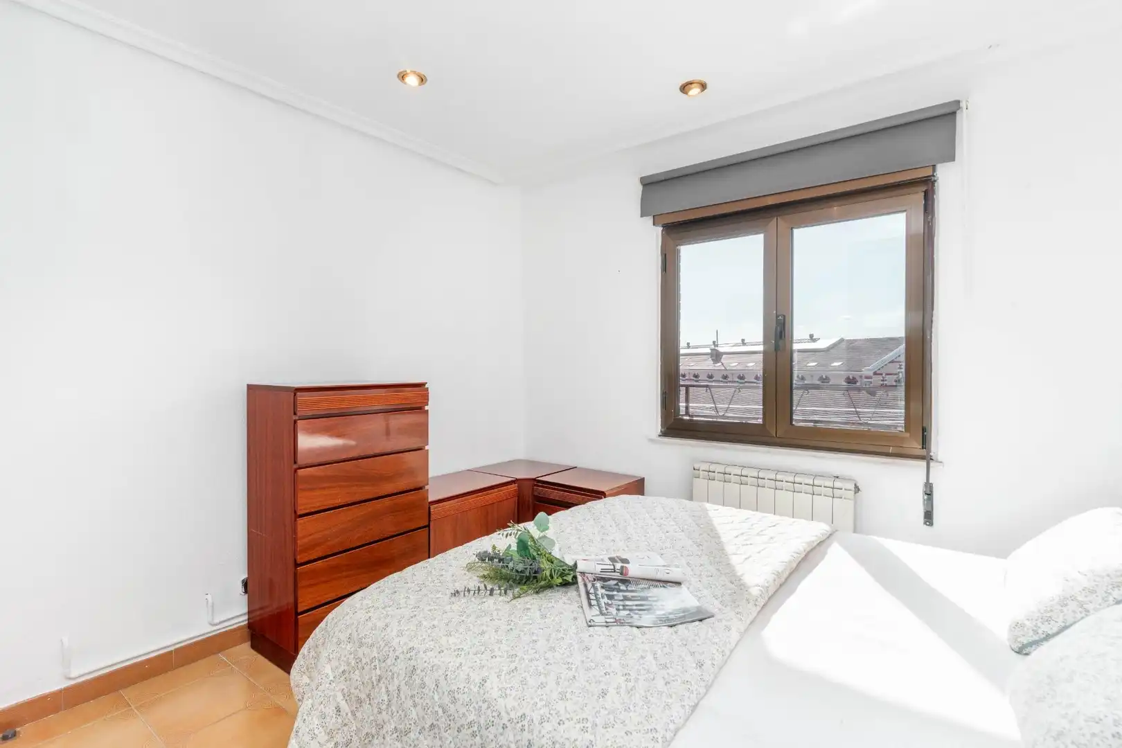 Habitación de Piso en venta en Avilés con Calefacción