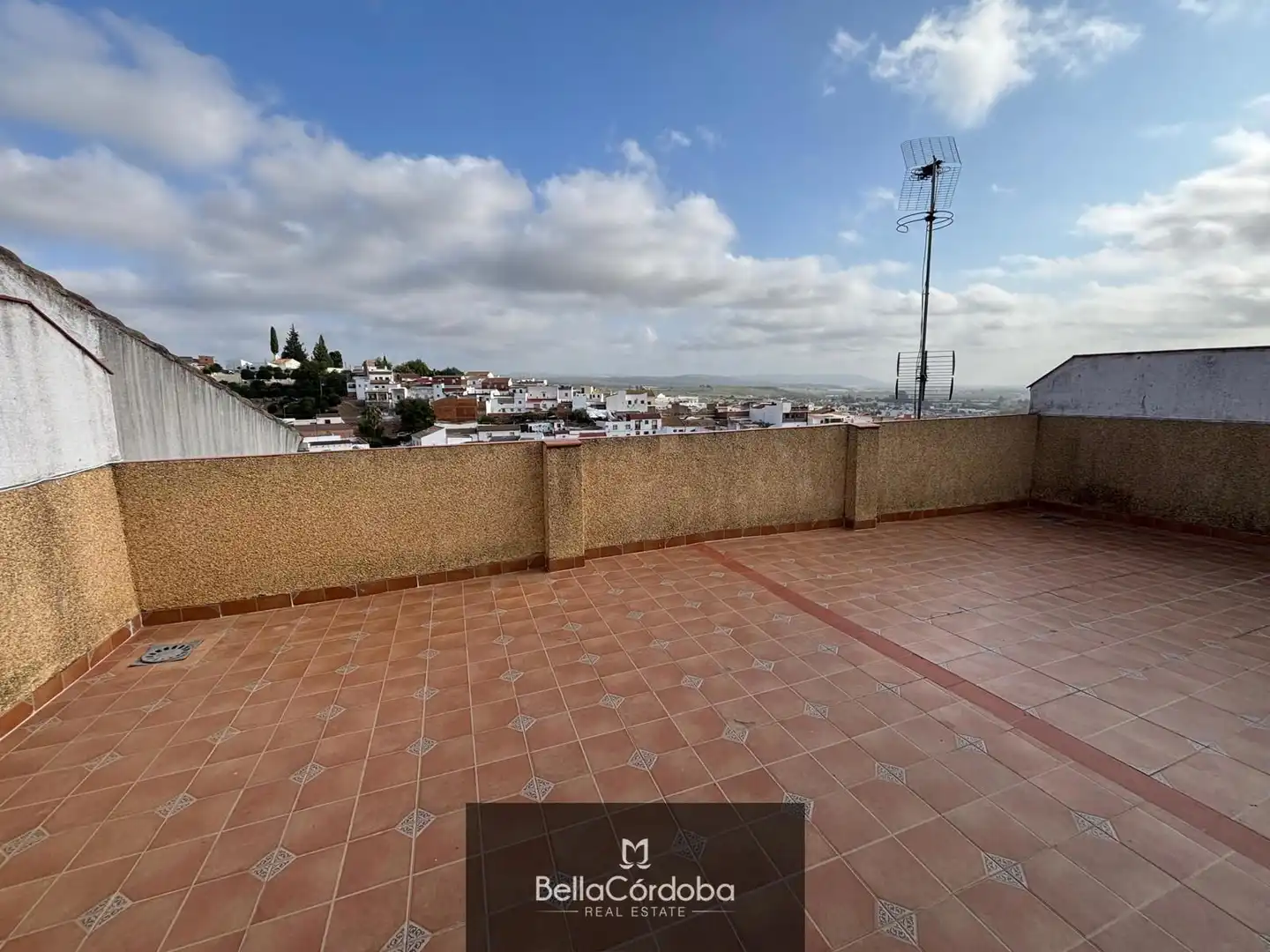Adossat en venda a Almodóvar del Río