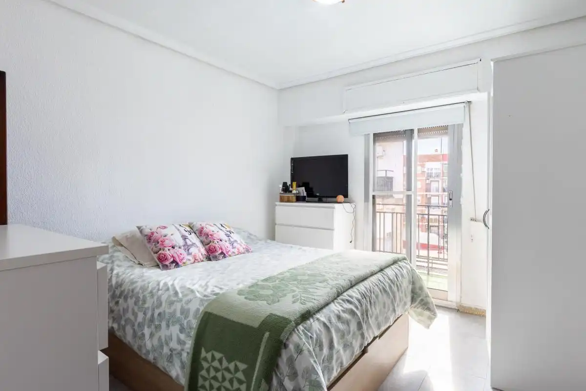 Habitación de Piso en venta en Alaquàs con Aire acondicionado, Calefacción y Amueblado
