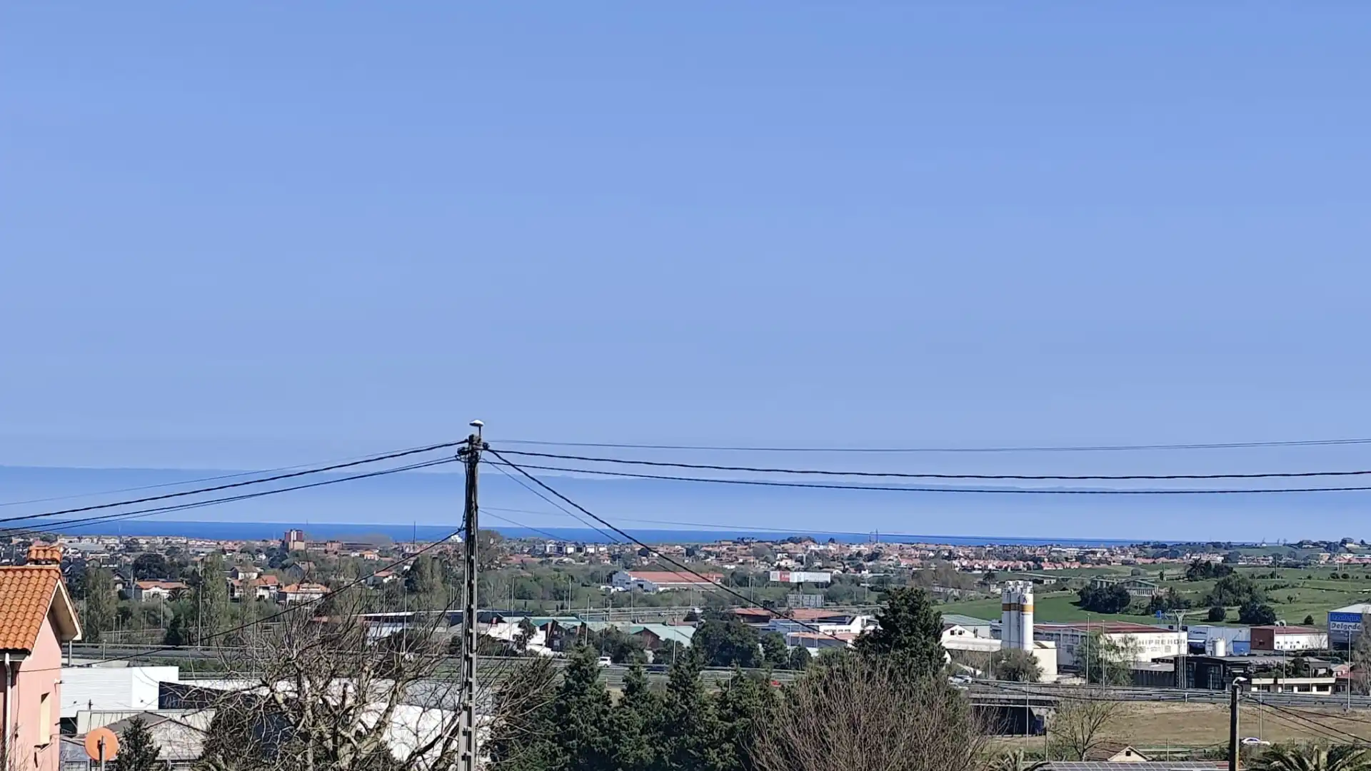 Vista exterior de Casa o chalet en venta en Camargo con Aire acondicionado, Calefacción y Terraza