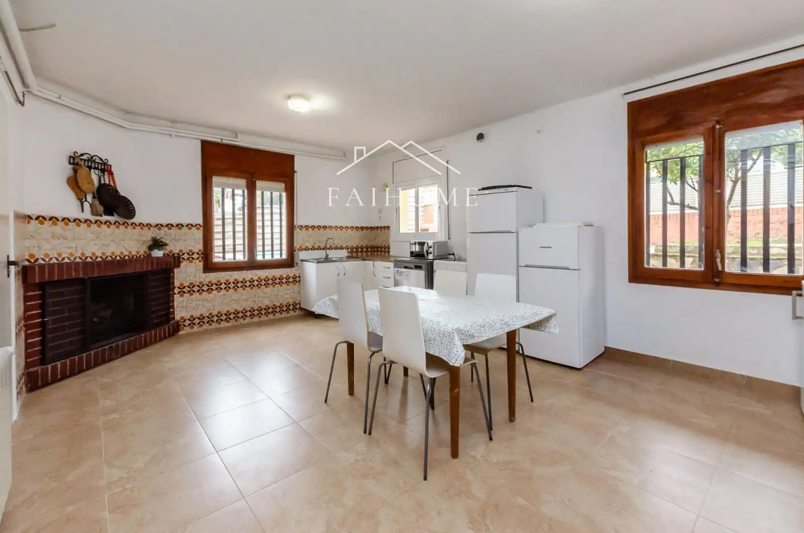 Vista exterior de Casa o chalet en venta en Lliçà d'Amunt con Aire acondicionado, Calefacción y Parquet