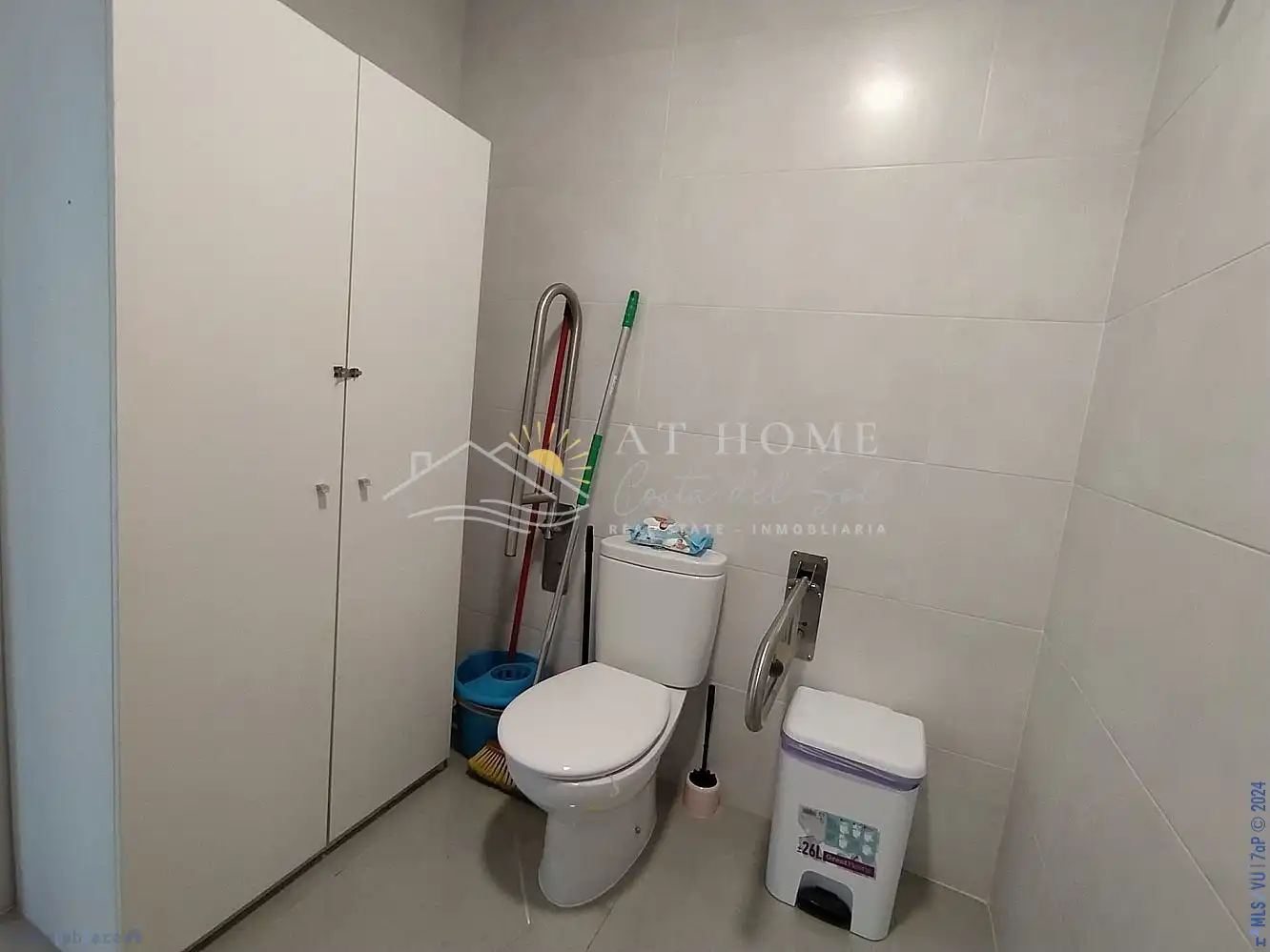 Baño de Local en venta en Vélez-Málaga
