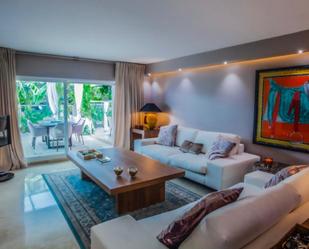 Living room of Apartment for sale in Marbella  with Air Conditioner, Terrace and Swimming Pool