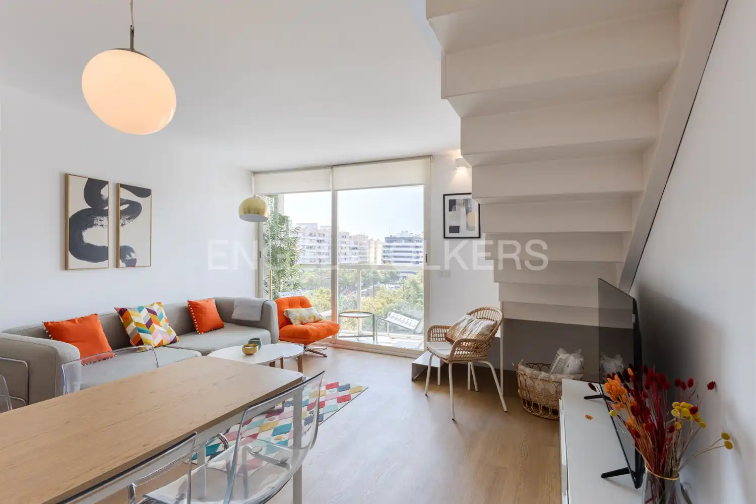 Sala d'estar de Àtic de lloguer en Valencia amb Aire condicionat, Calefacció i Parquet