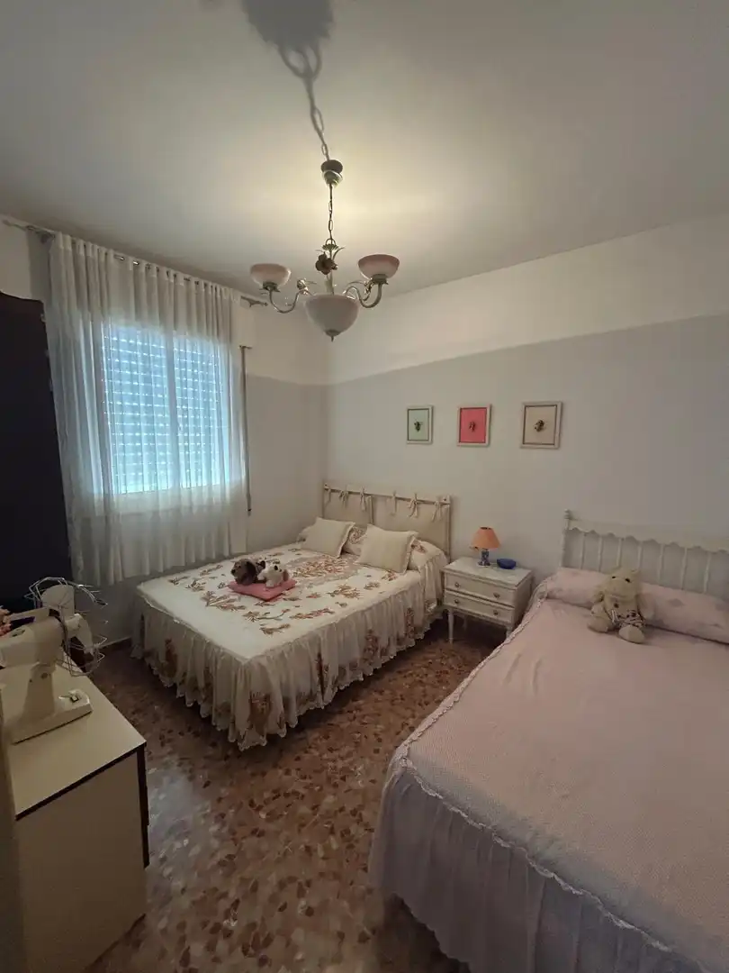 Habitación de Piso en venta en Utrera