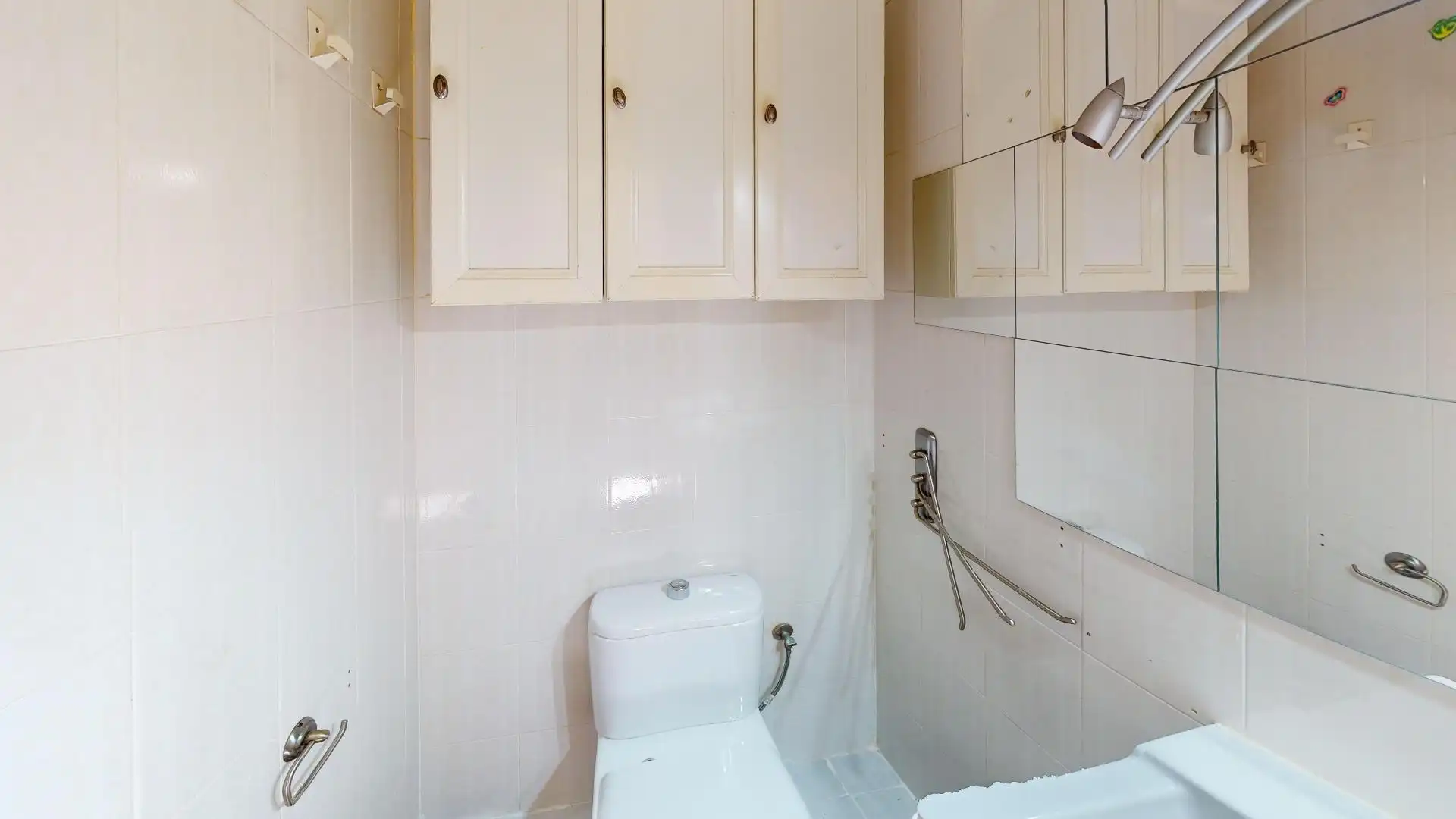 Baño de Casa adosada en venta en El Molar (Madrid) con Calefacción, Jardín privado y Terraza