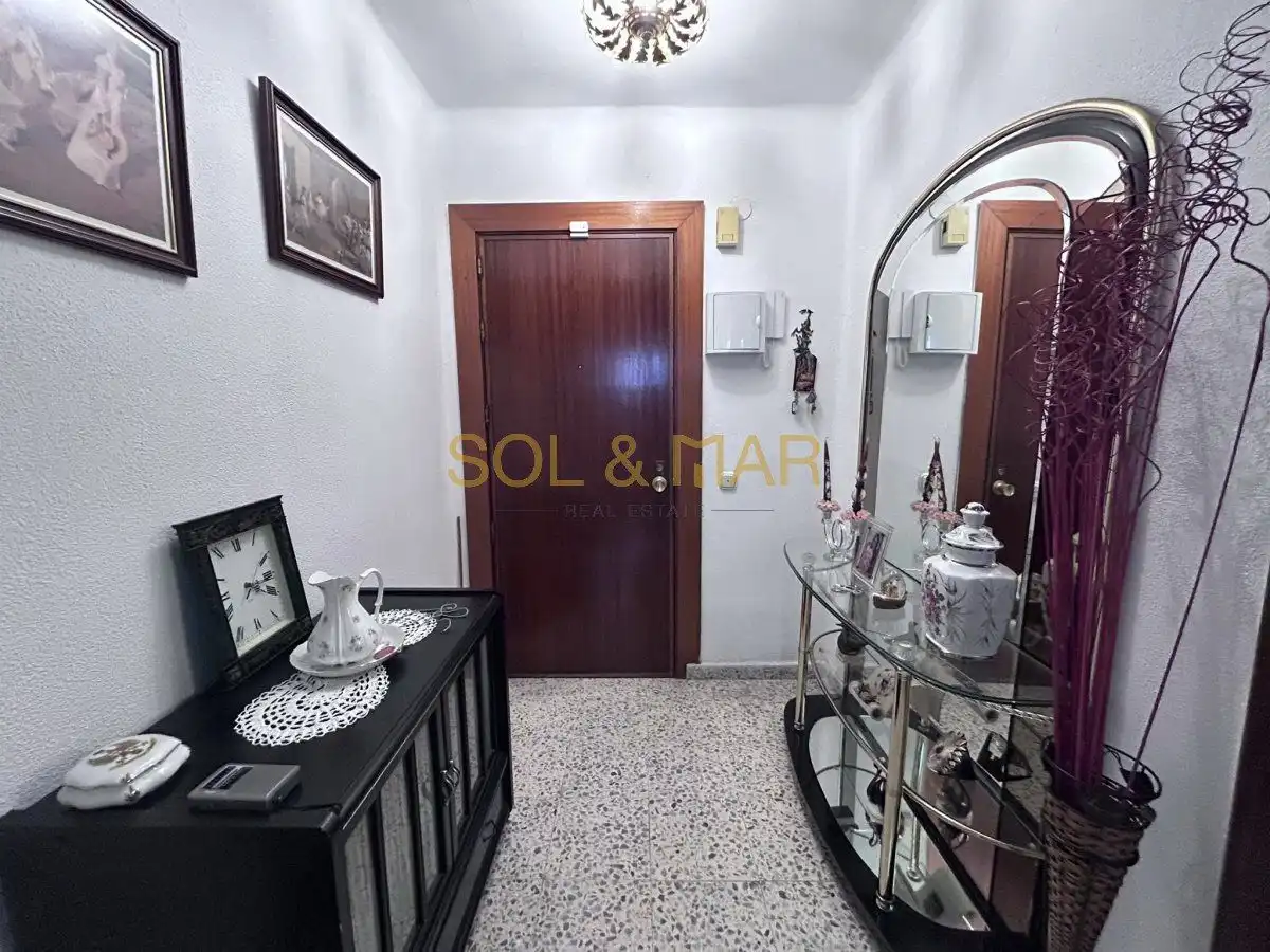Habitación de Piso en venta en Torremolinos con Calefacción, Terraza y Amueblado