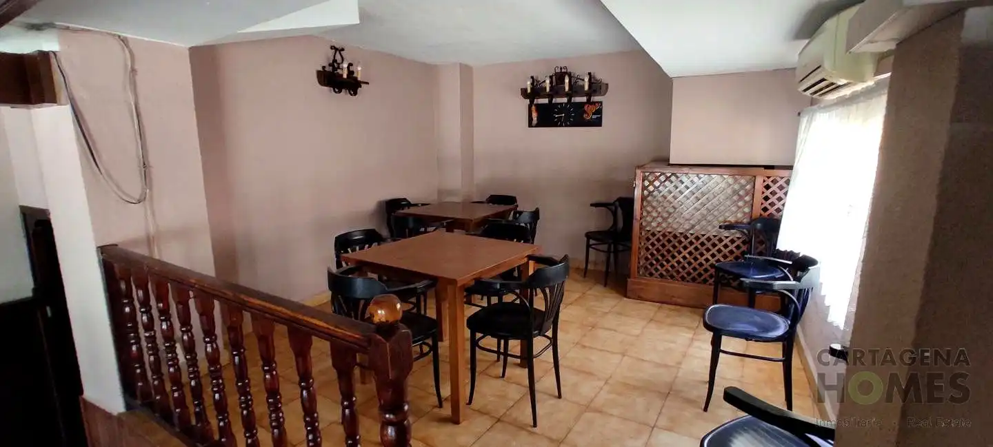 Commercial properties for rent in Cartagena  with Air Conditioner and Furnished