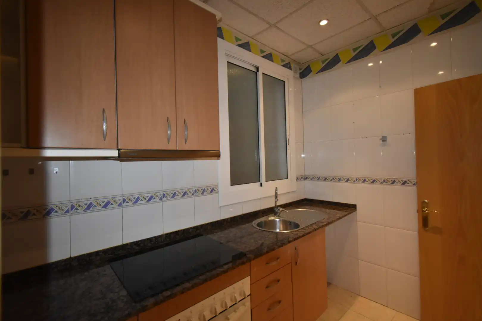 Cocina de Piso en venta en Barcelona con Calefacción, Balcón y Alarma