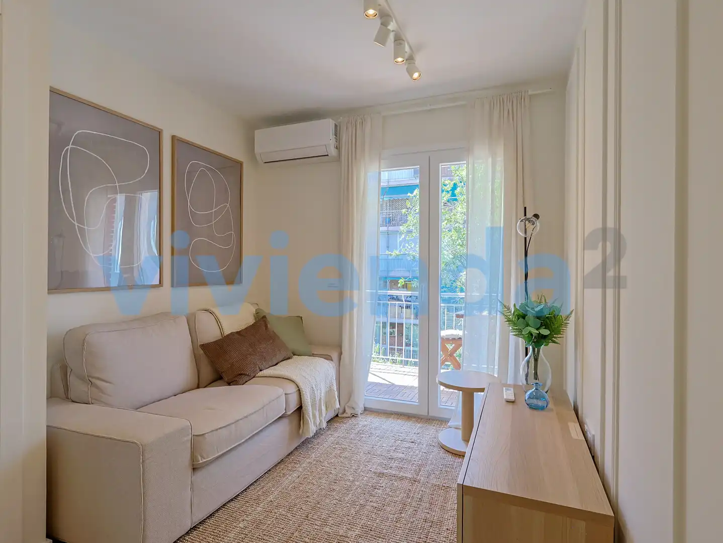 Sala de estar de Piso de alquiler en Madrid con Aire acondicionado, Calefacción y Terraza