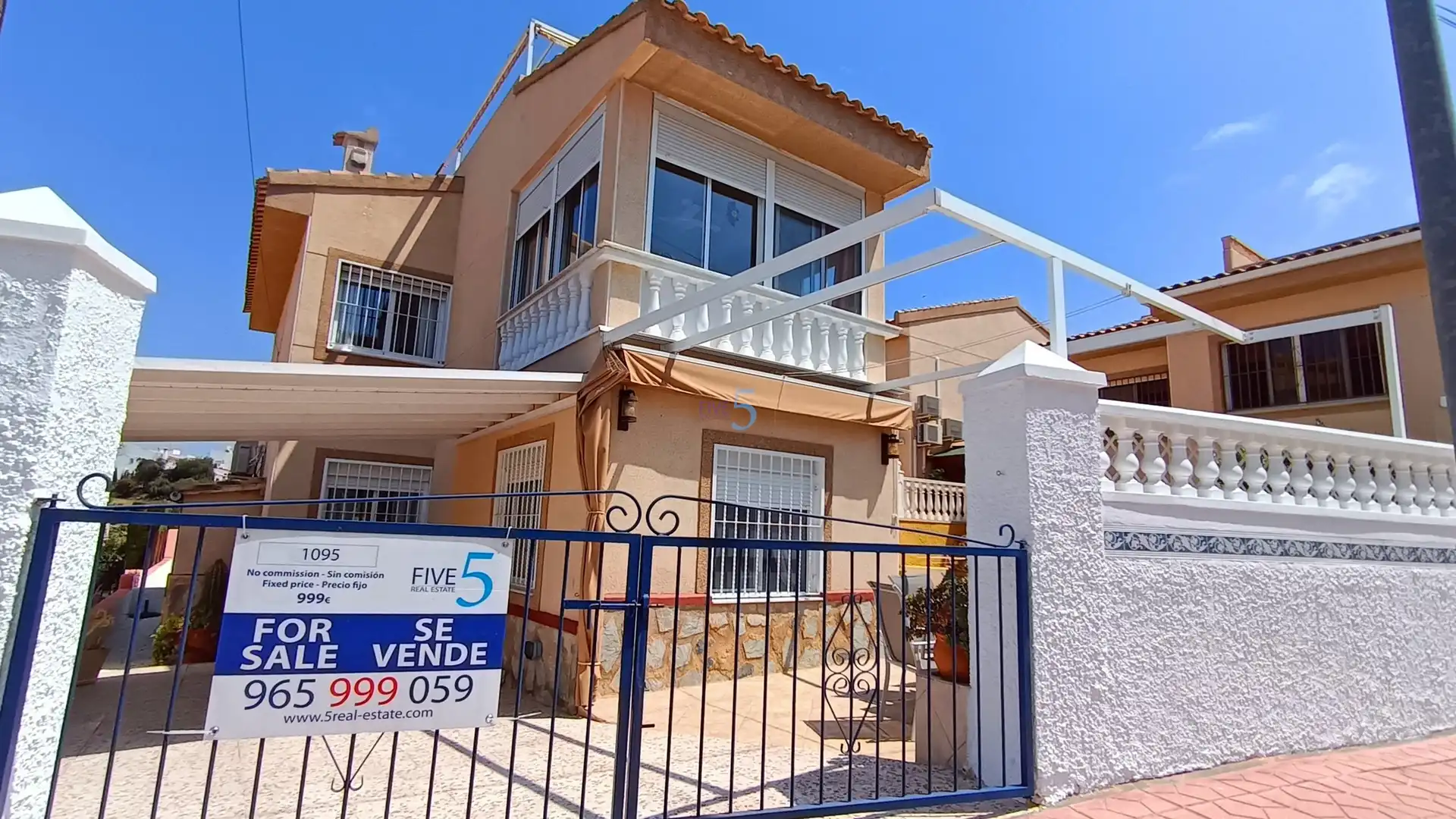 Casa o xalet en venda a Rojales Hills - Rosa Bugalows
