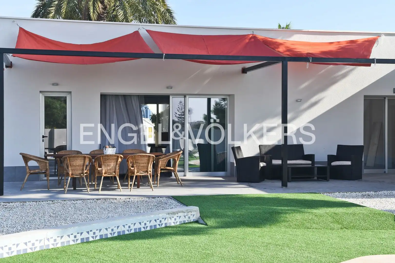 Terrassa de Casa o xalet de lloguer en Torrevieja amb Aire condicionat, Calefacció i Jardí privat