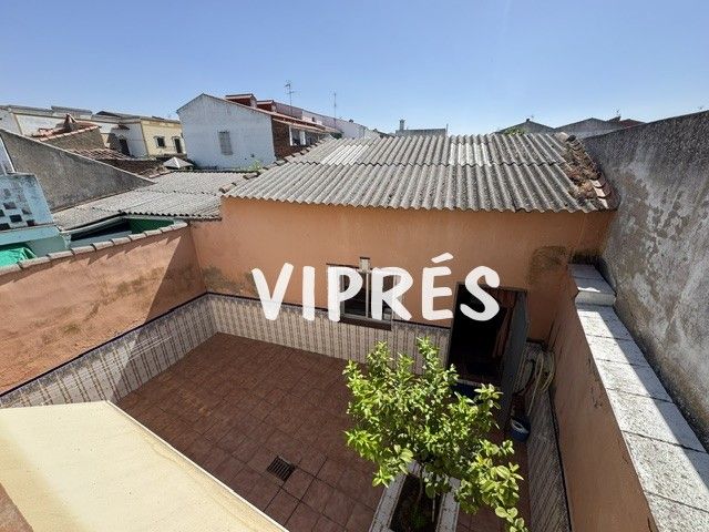 Exterior view of House or chalet for sale in Esparragalejo  with Air Conditioner and Furnished