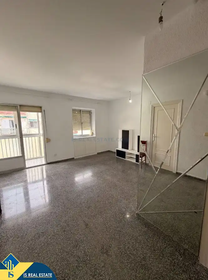 Apartament amb terrassa en venda a Florida - Ciudad de Asís, imagen 2