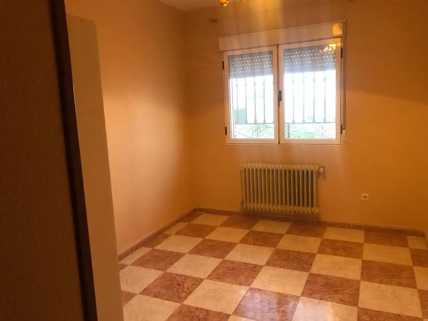 Dormitori de Casa adosada en venda en Noblejas