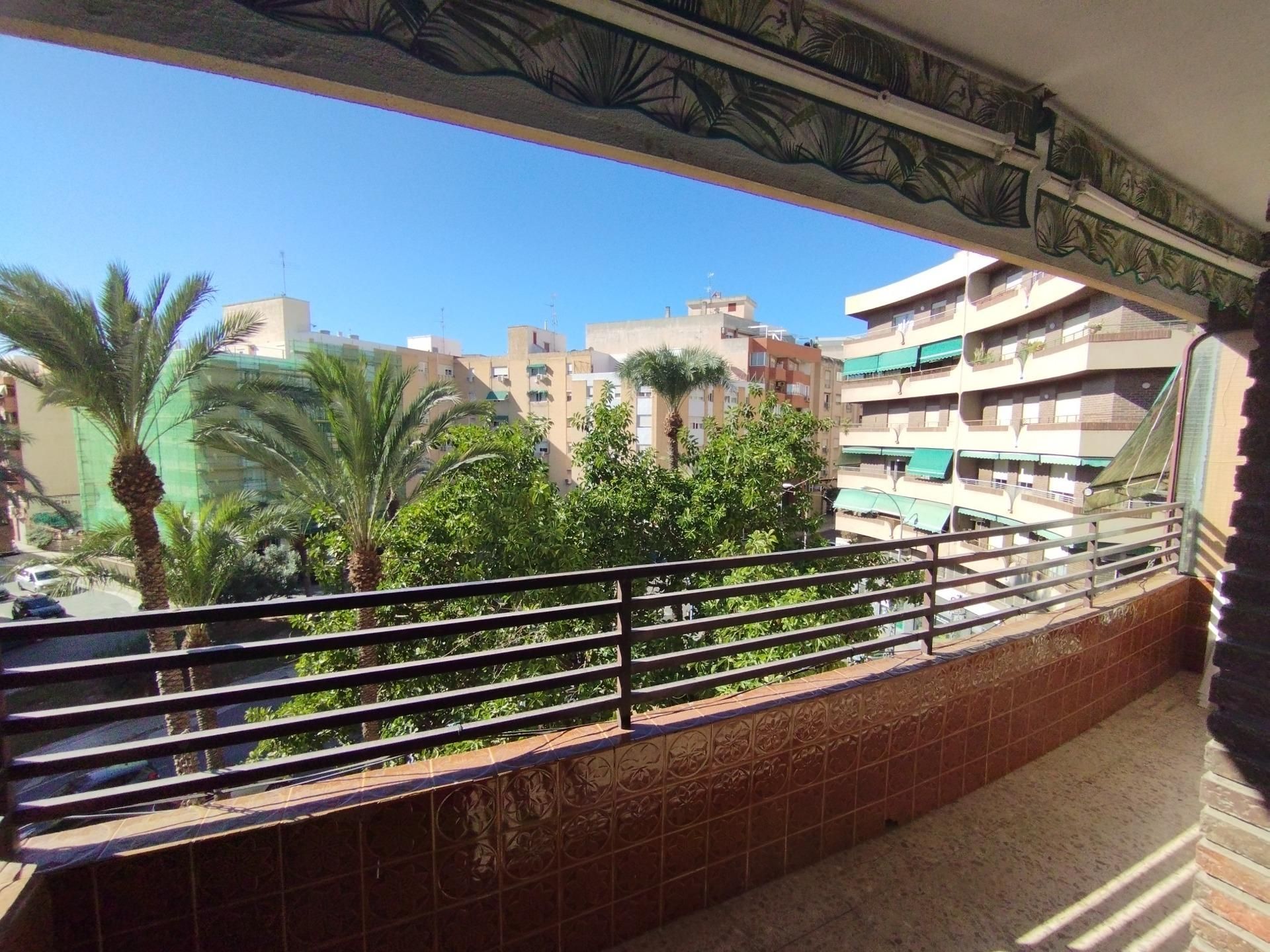 Exterior view of Flat to rent in Alicante / Alacant  with Air Conditioner, Heating and Terrace