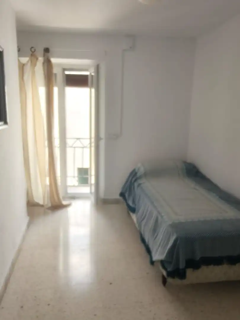Habitación de Casa adosada en venta en Villaverde del Río con Piscina