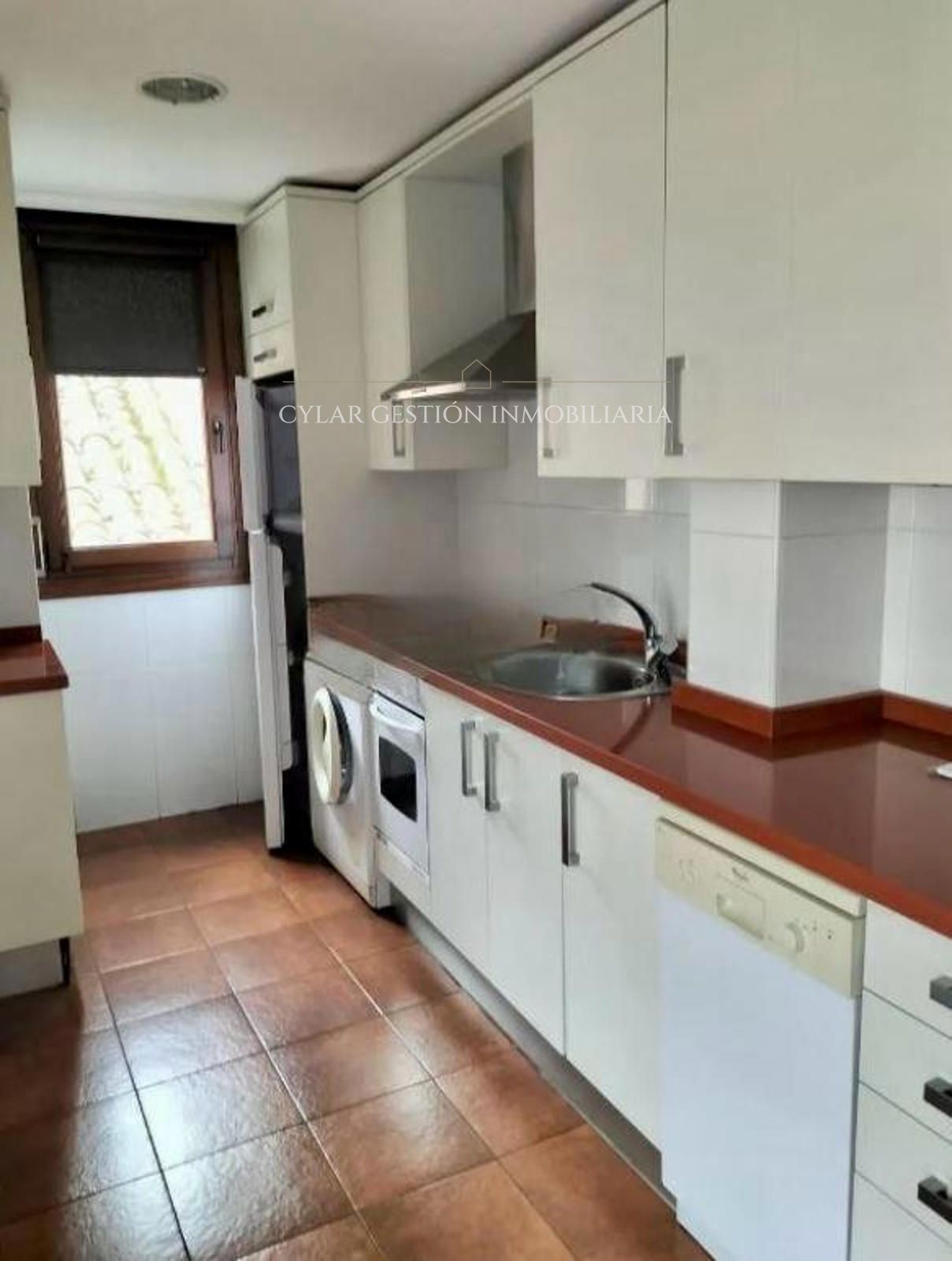 Pis de lloguer a Espoz y Mina, Barrio del Centro