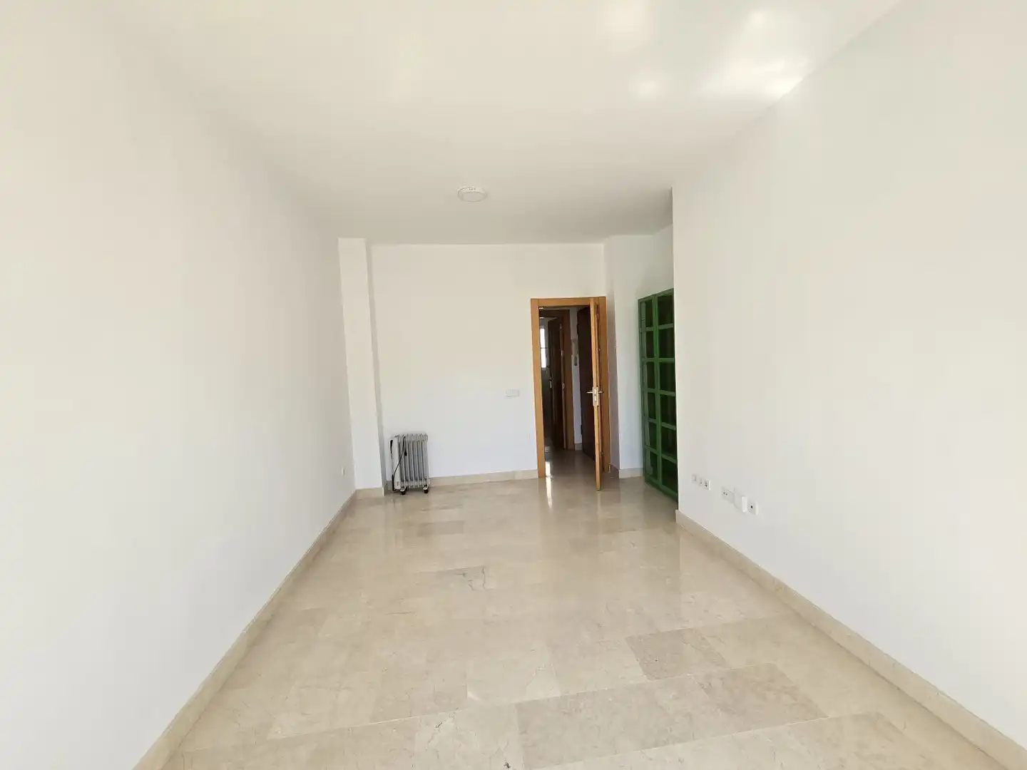 Flat for rent in Málaga  with Balcony