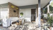 Exterior view of House or chalet for sale in  Barcelona Capital  with Terrace and Swimming Pool