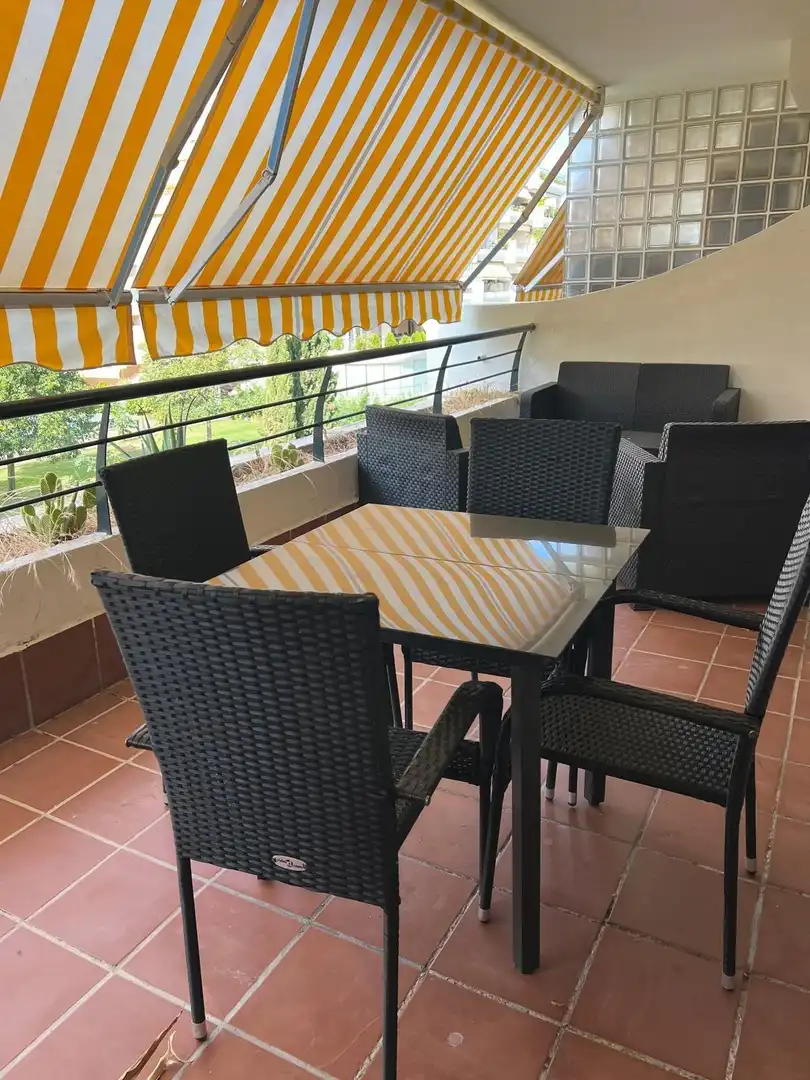 Terrasse von Wohnungen zur Miete in San Pedro de Alcántara
