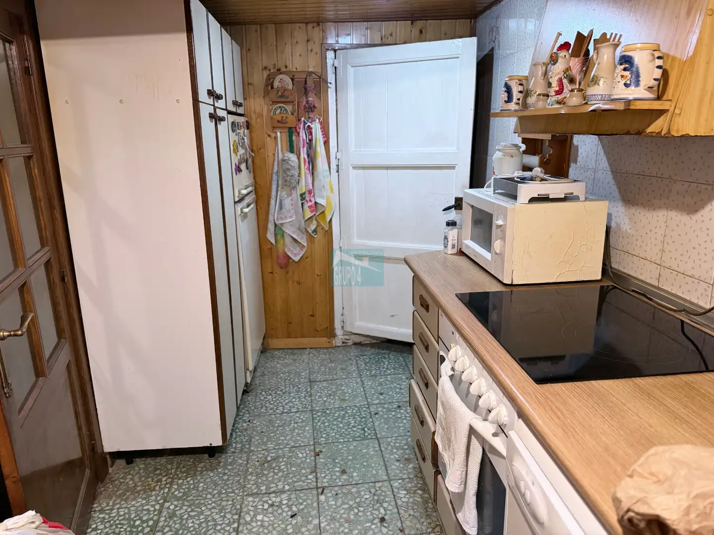 Cuina de Casa o xalet en venda en Mallén amb Calefacció, Terrassa i Traster