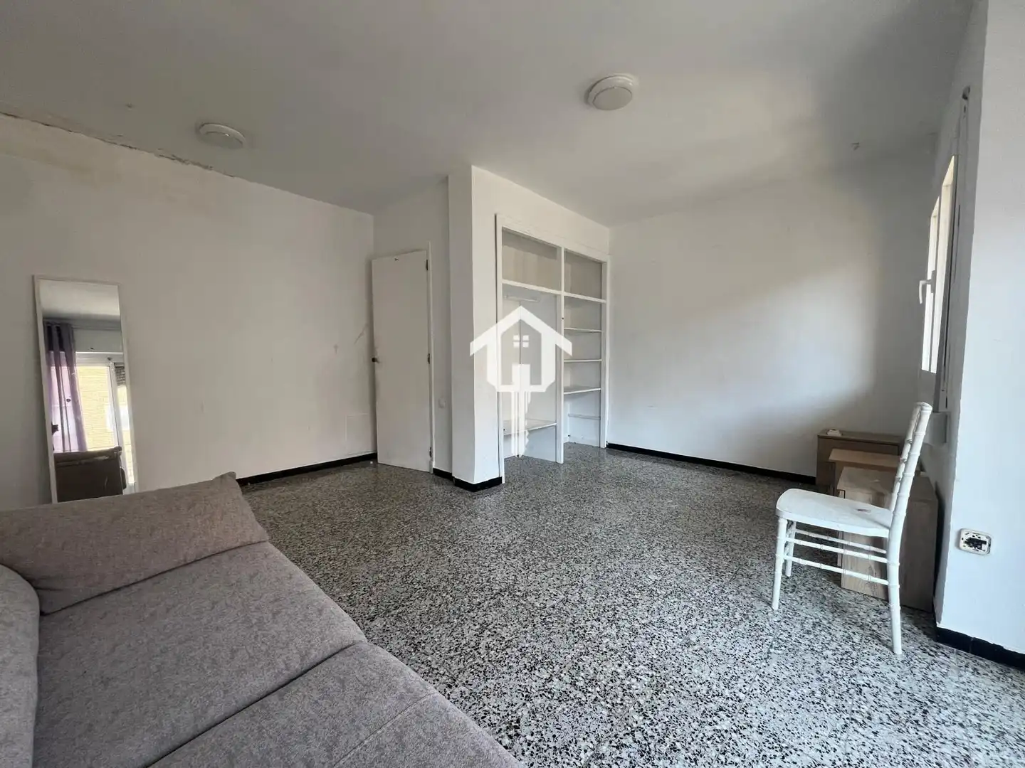 Sala de estar de Piso en venta en Alicante / Alacant con Amueblado y Balcón