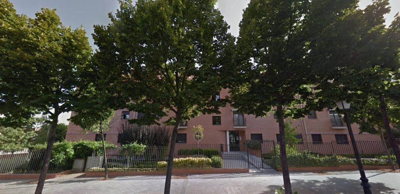 Exterior view of Garage for sale in Villaviciosa de Odón