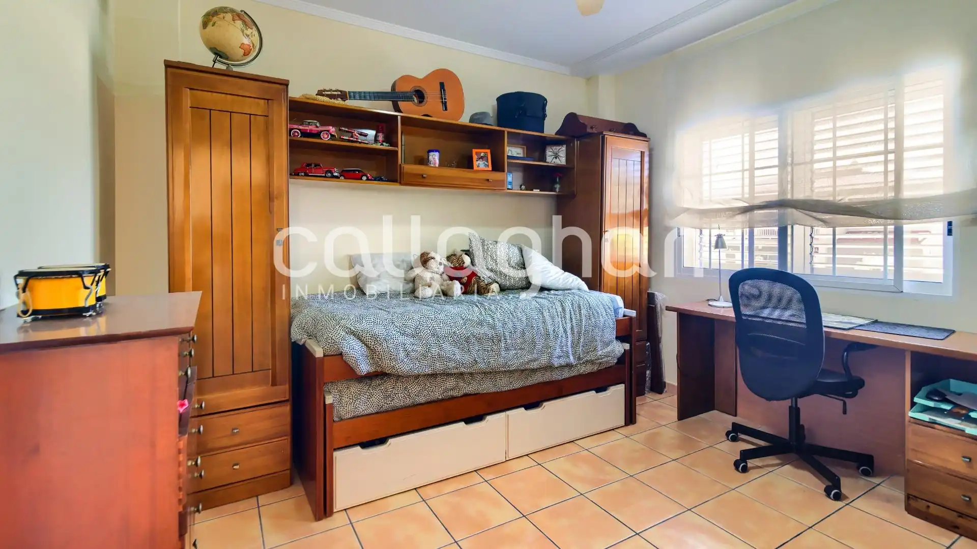 Dormitori de Casa o xalet en venda en Polinyà de Xúquer amb Aire condicionat, Jardí privat i Terrassa