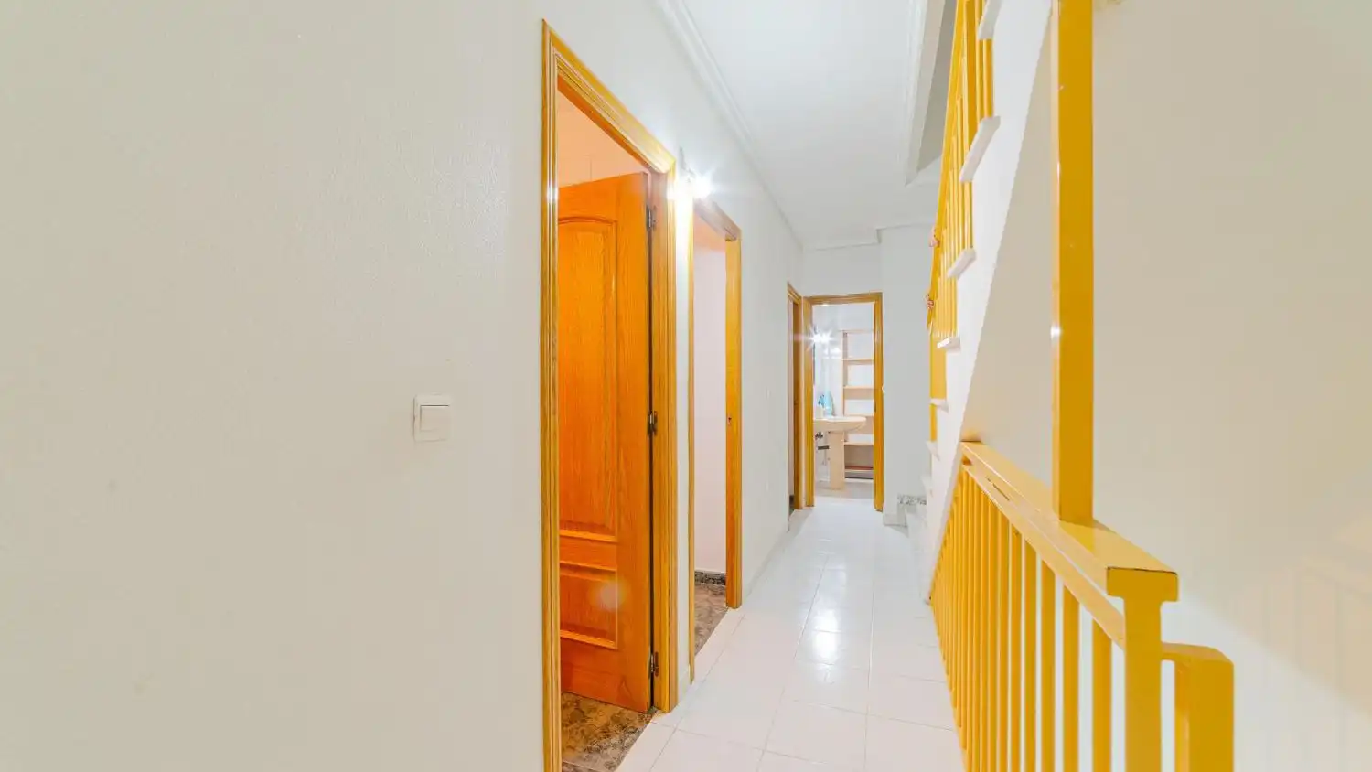 Casa adosada en venta en Orihuela con Terraza y Balcón