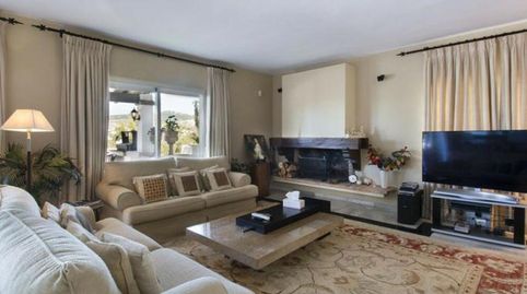 Excepcional Villa de Golf en Nueva Andalucía, Marbella, Bild 3