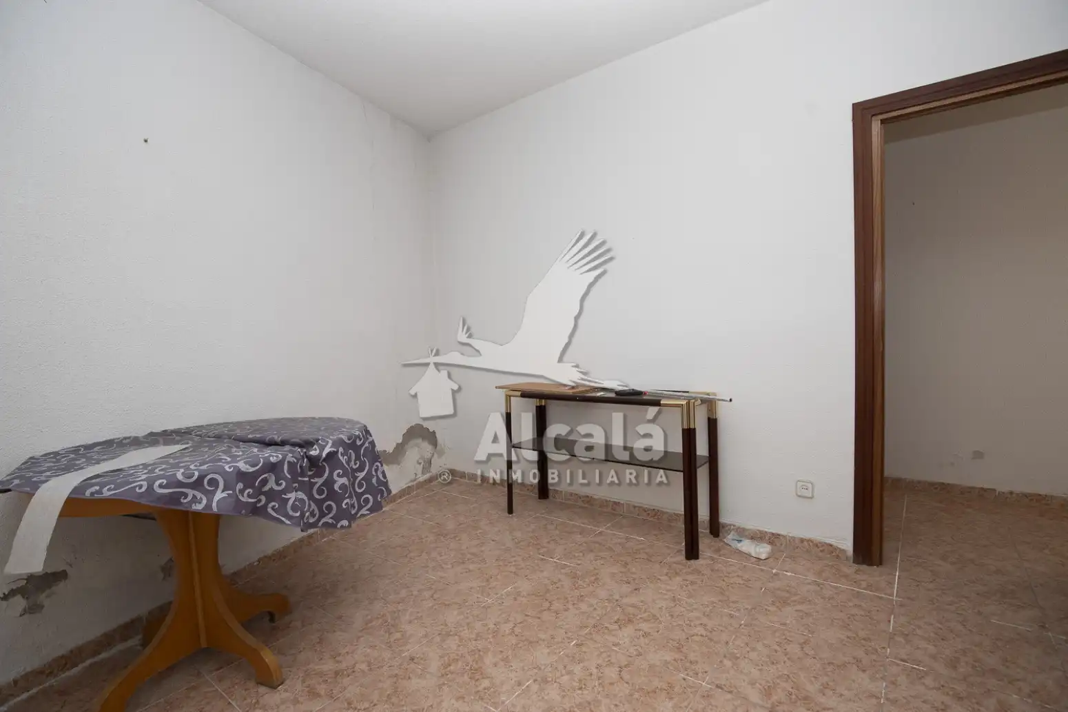 Schlafzimmer von Einfamilien-Reihenhaus zum Verkauf in Alcalá de Henares