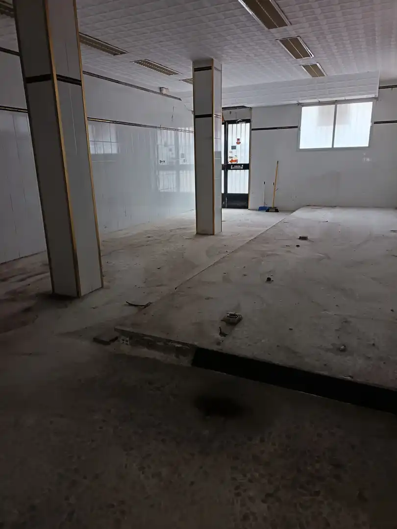 Local comercial en venda a Loja, imagen 3