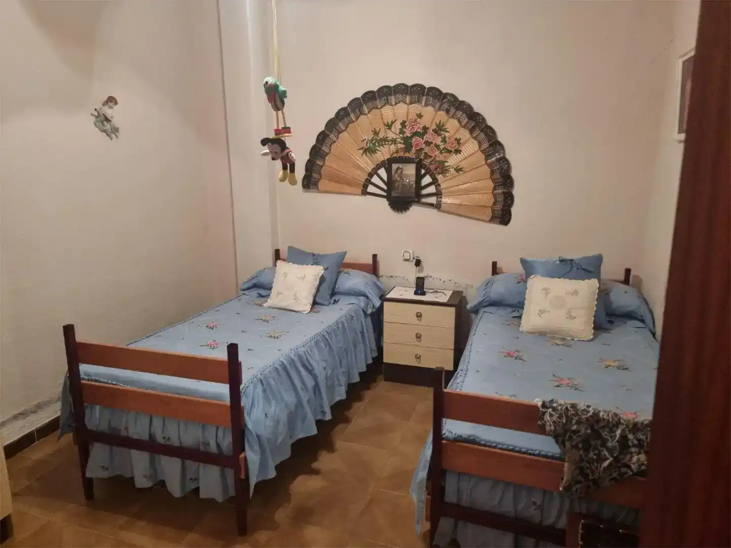 Dormitori de Planta baixa en venda en Madrigalejo amb Jardí privat, Traster i Moblat
