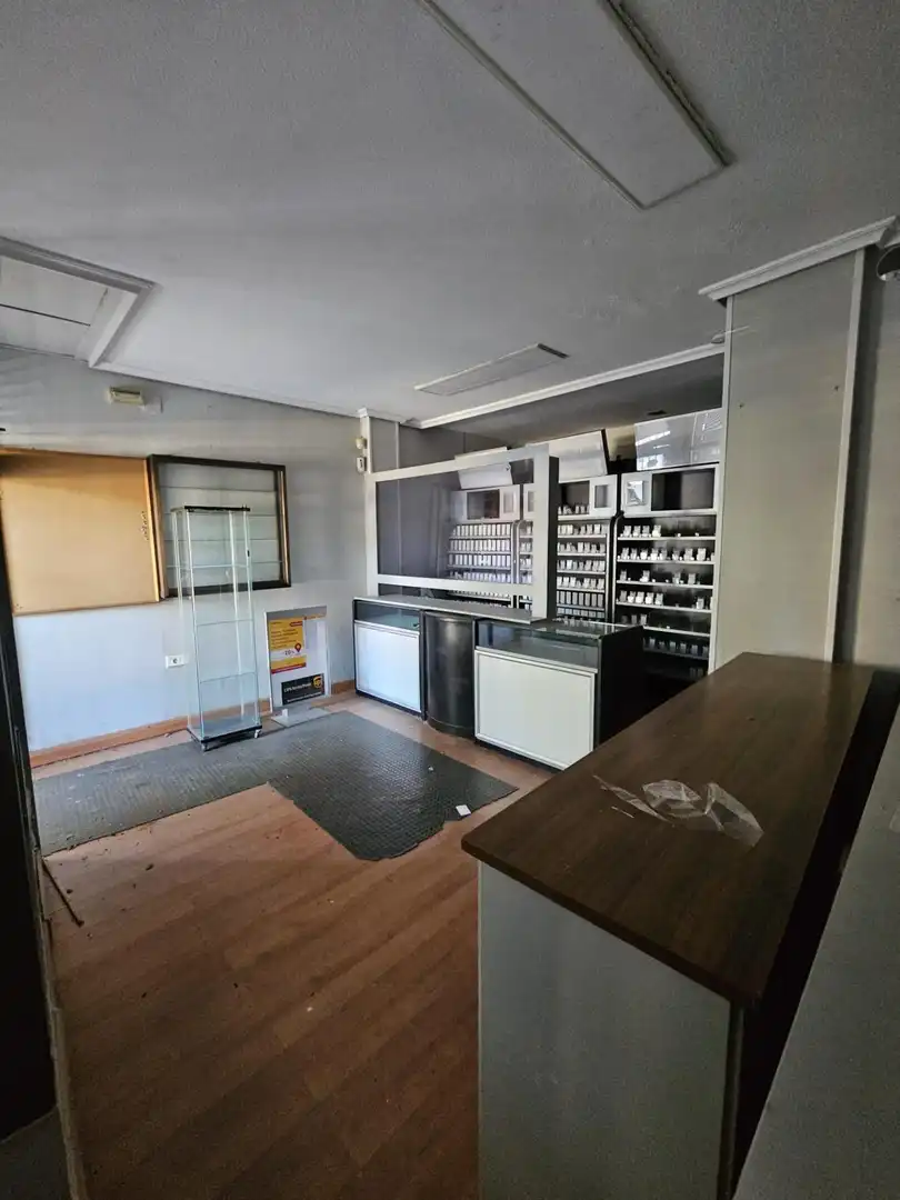Local comercial en alquiler en Centro, imagen 5